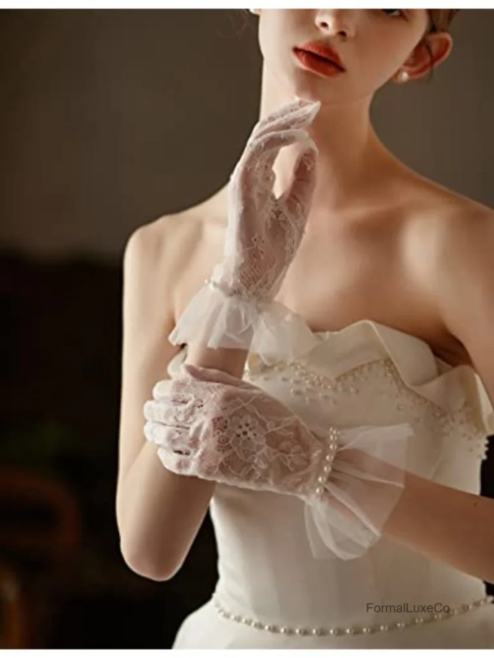 Short Lace Gloves Tea Party Costume Gloves for Wedding